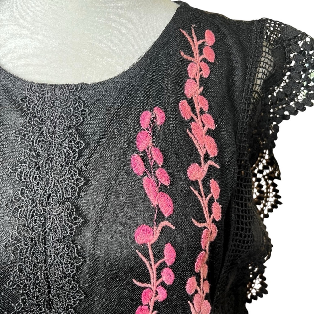 Calligraphie Black Lace Top Sleeveless Pink Embroidered Flowers Feminine Sz L - Picture 5 of 12